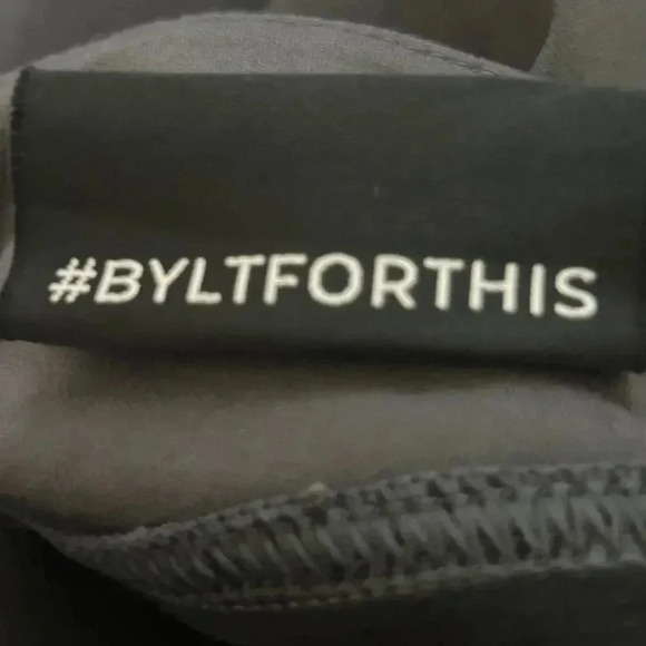 BYLT Everyday Pant 2.0 Sz 34x30 Dark charcoal gray Slim Fit Tapered  Zip Pocket - Picture 5 of 7